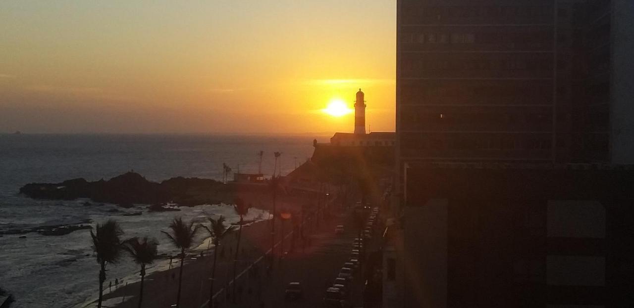 Apartamento Farol Barra Flat Salvador Esterno foto