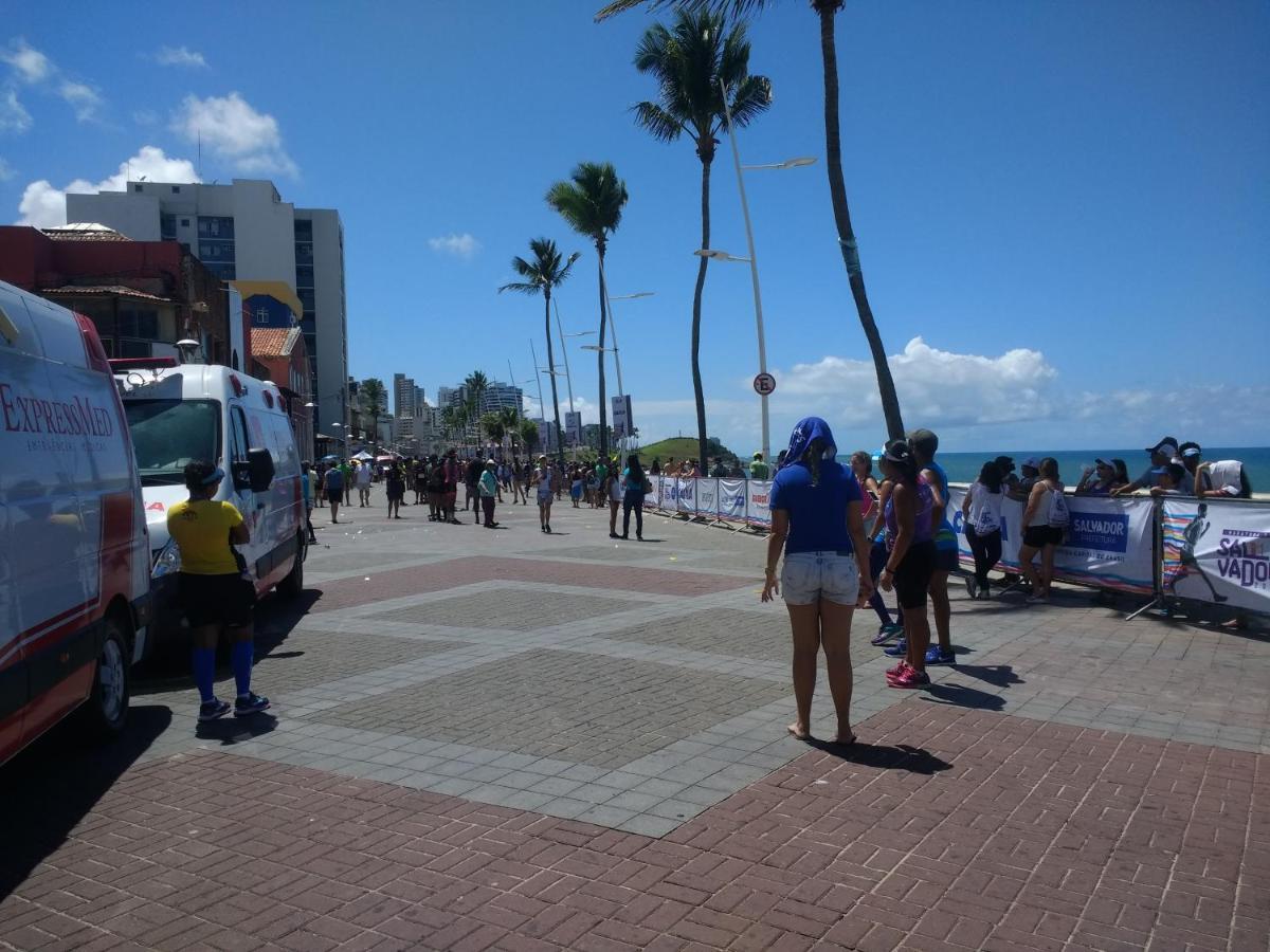 Apartamento Farol Barra Flat Salvador Esterno foto