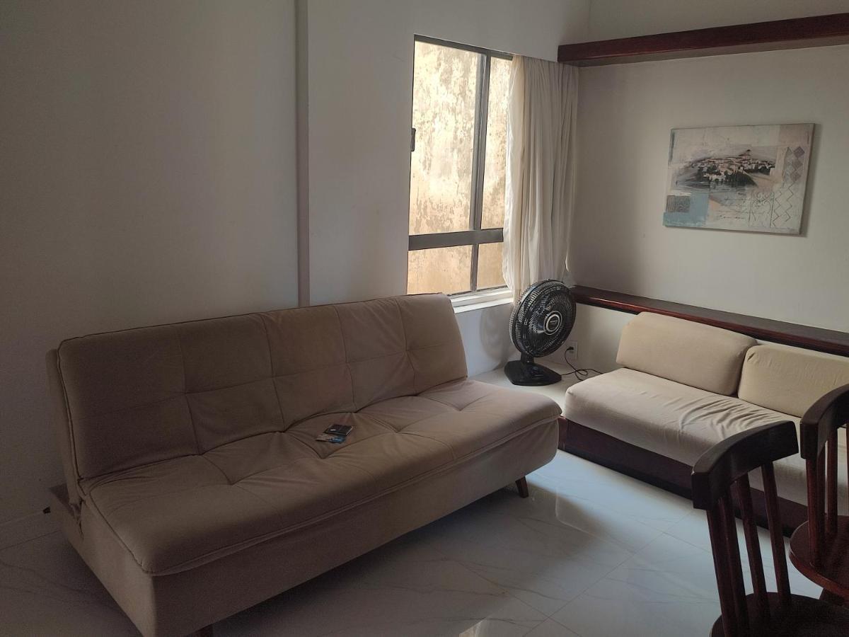 Appartamento Apartamento Farol Barra Flat Salvador Esterno foto